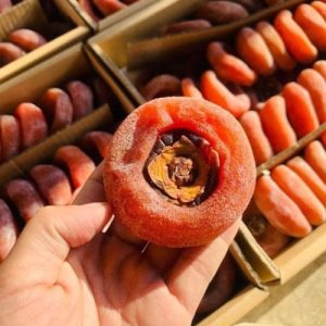 Hồng sấy dẻo trái